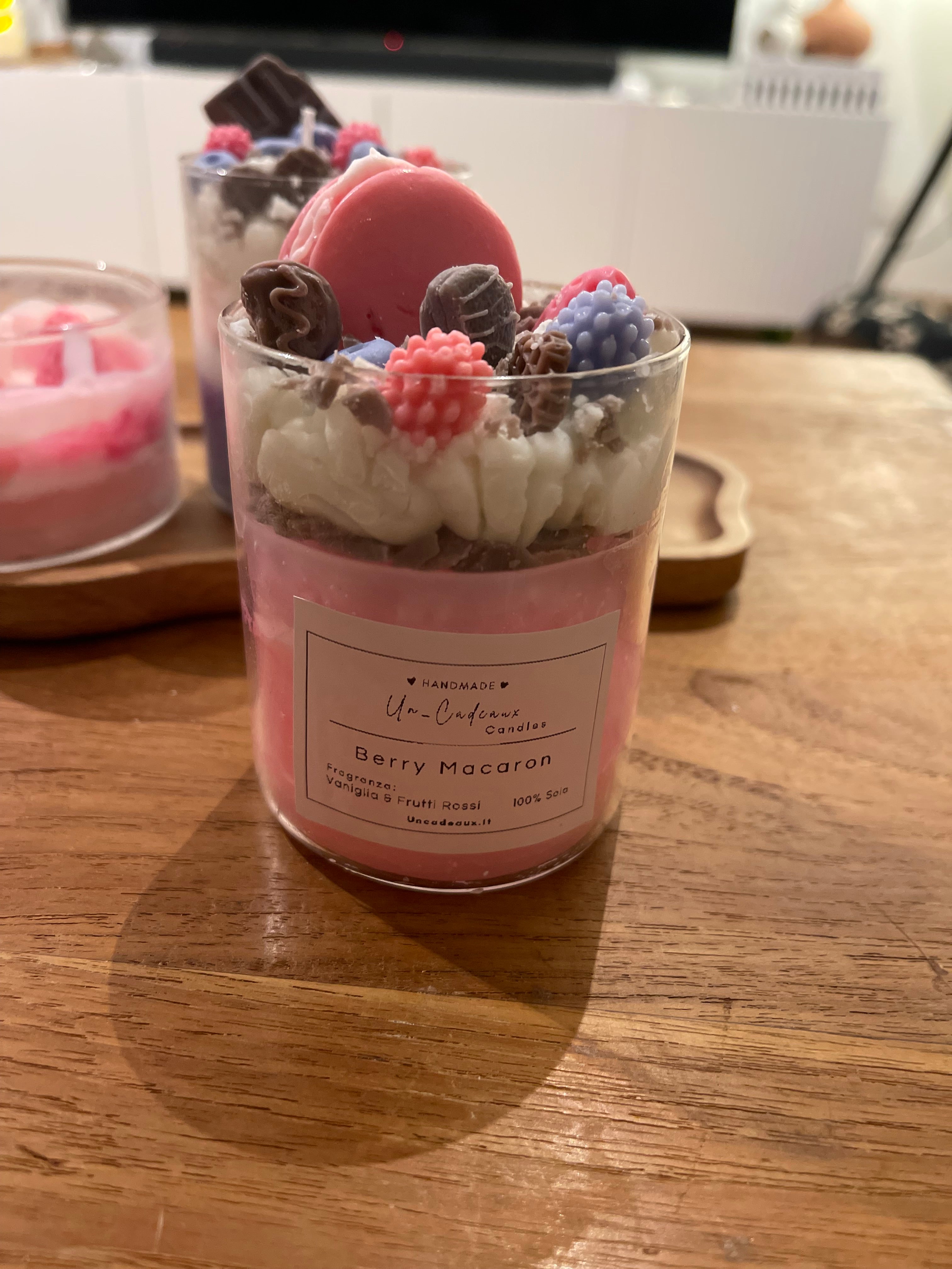 🍓 Berry Macaron