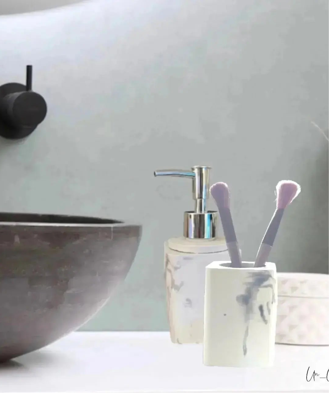 Set lavabo con dispencer e bicchiere