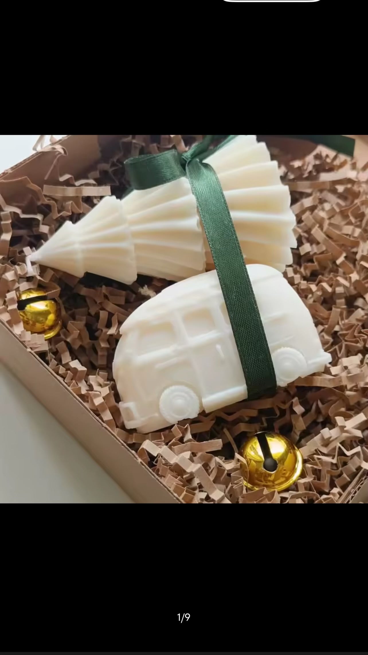 Set Furgoncino di Natale con Albero - Candele Artigianali