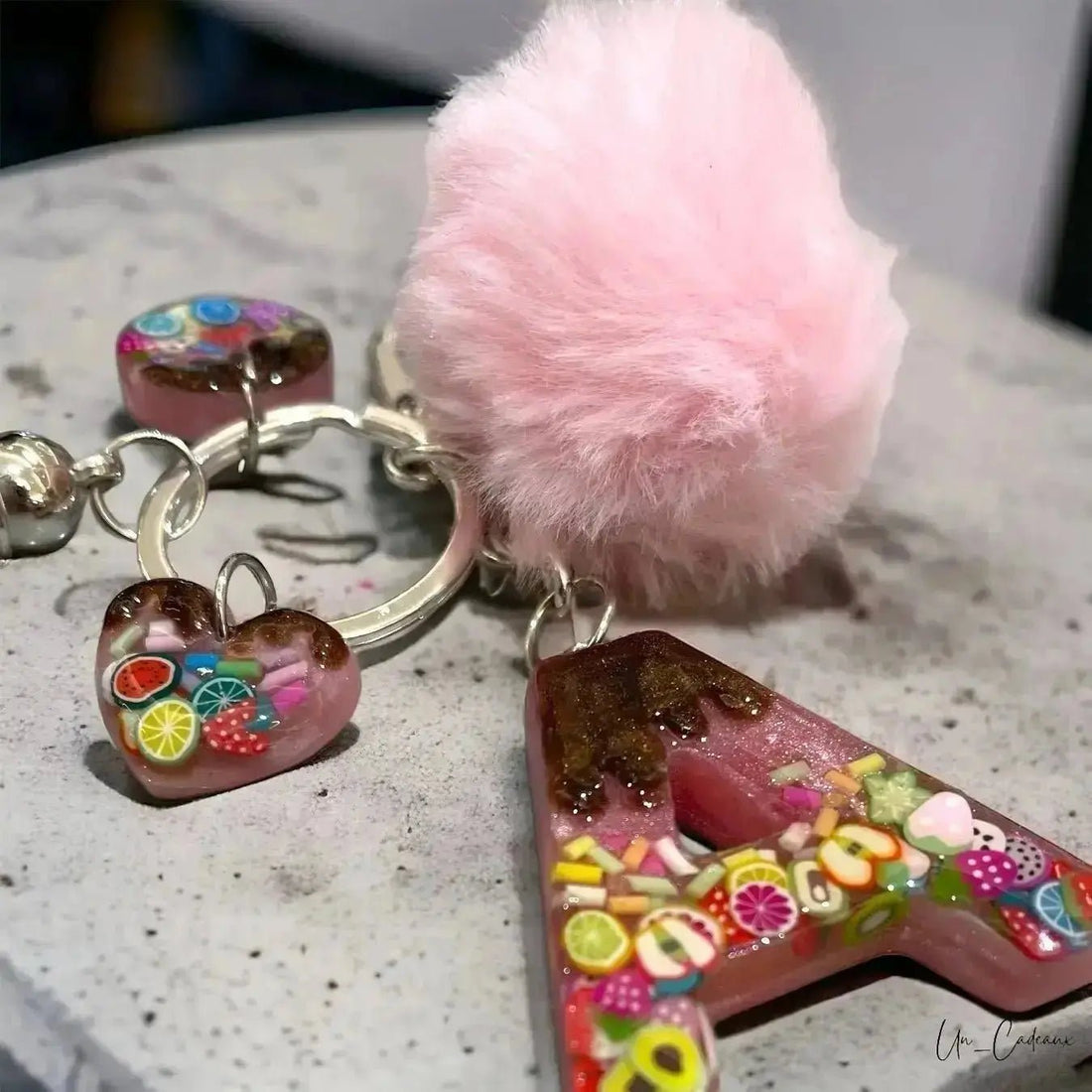 Portachiavi in Resina Frutta e Cioccolato. Accessorio Unico e Personalizzabile - Un_Cadeaux