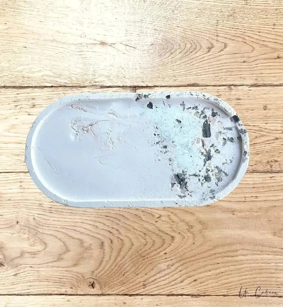 Vassoio in cemento ovale - Un_Cadeaux