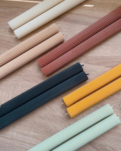 🕯️ Candela Zigrinata – Set da 3 pezzi 26 cm