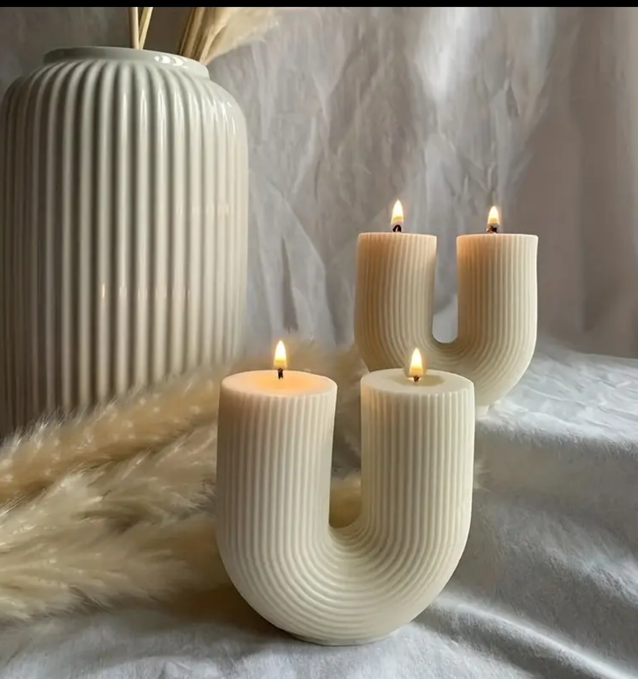 Candela Decorativa a Forma di U - Cera di Soia Naturale